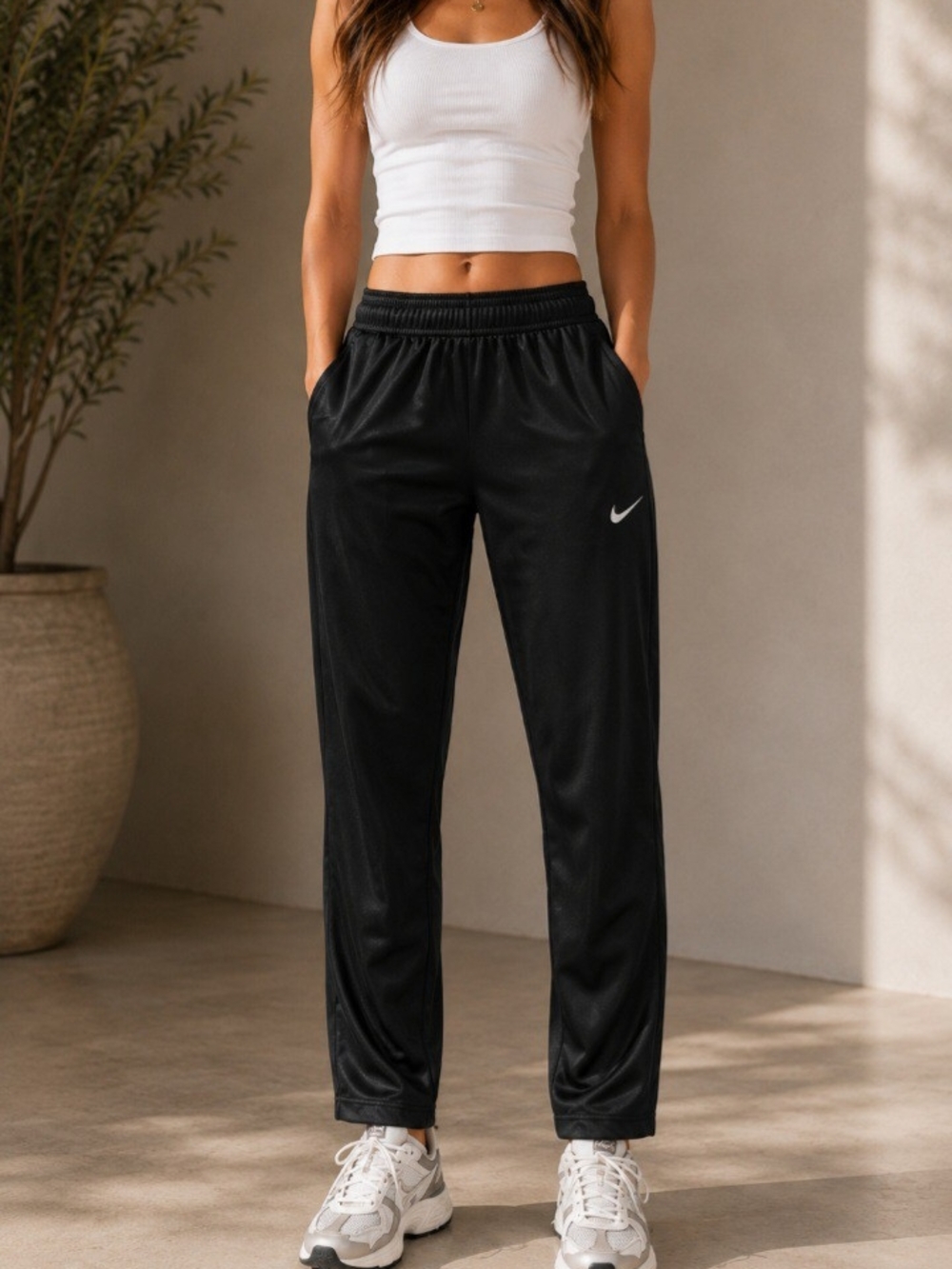Nike Black Women's Elastic Waist Track Pants with Side Pockets
